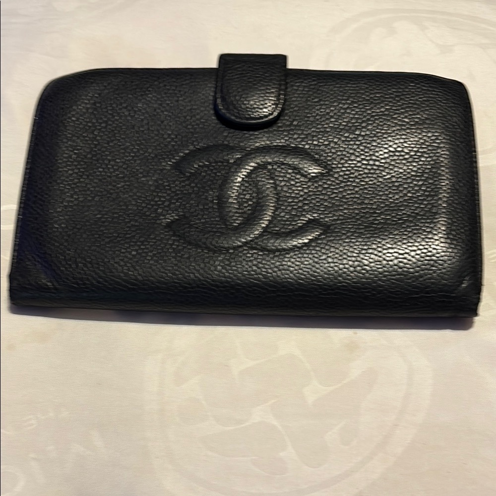 CHANEL Black Leather Wallet with Embossed Logo